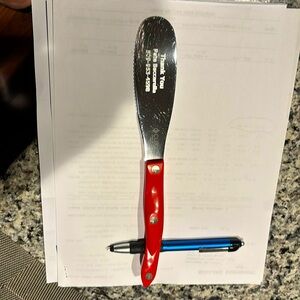 ☆Cutco Red Spreader Knife. ☆ with engraving great for travel picnic basket,